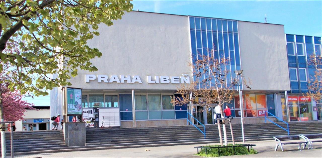 Soukromy Pokoj Praha Bagian luar foto